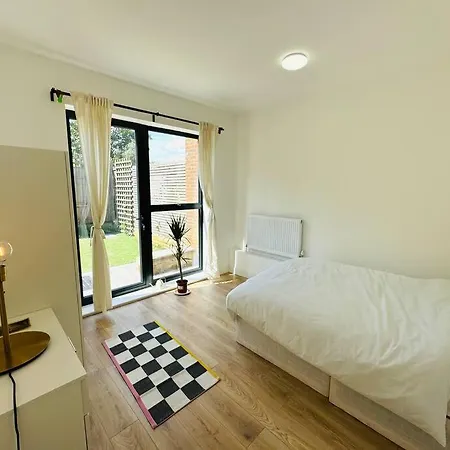Elegant Garden Apartment Near Tufnell Park St London Exterior photo